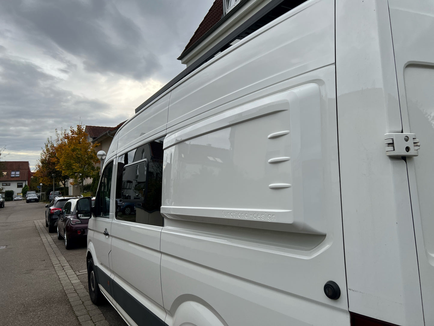 Longsleeper left (VW Crafter / MAN TGE from '17)
