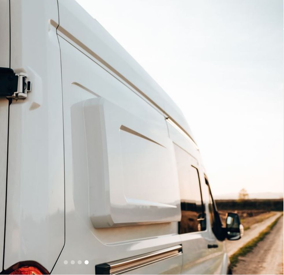 Longsleeper links und rechts (Ford Transit)